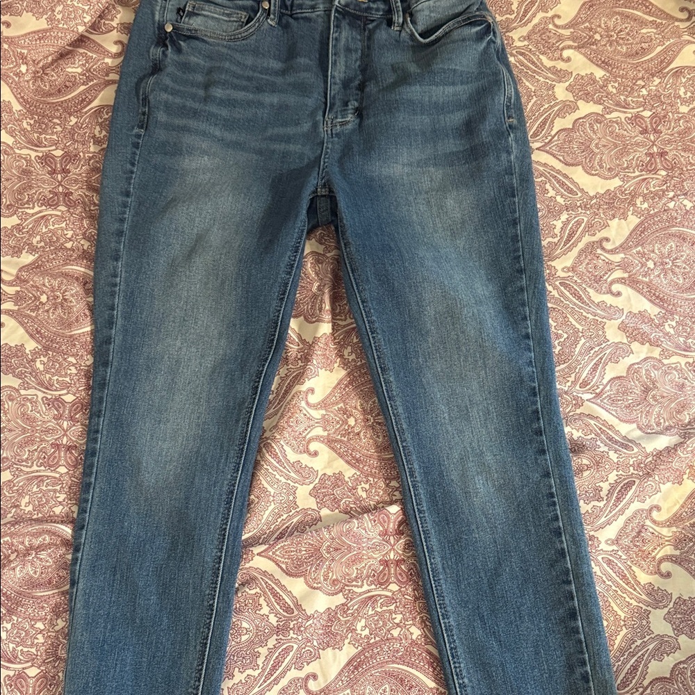Judy Blue Women's Skinny Jeans in Blue​